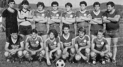 NK 'Kamen', rezultatski najuspješnija ekipa, sezona 1979./80. (stoje s lijeva: E. Getliher, R. Šepl, J. Pika, B. Šafar, E. Žuger, Ž. Penezić, D. Cisar, Z. Kufner; čuče: I. Manjarić, D. Supan, I. Fogl, D. Križ, I. Hala, D. Orban)