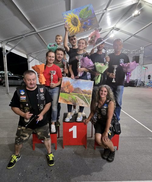 Najbolji na quadu: 1. Leo Munić i Ana Krce, 2. Damir i Saša Turniški, 3. Andrea Turniški i Mario Šulc Najbolji na quadu: 1. Leo Munić i Ana Krce, 2. Damir i Saša Turniški, 3. Andrea Turniški i Mario Šulc